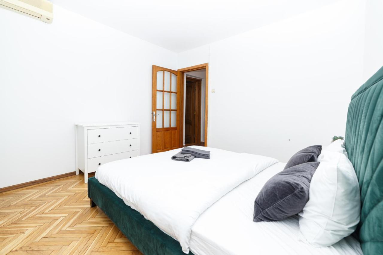 Color Ap Calea Victoriei 12C Apartment Bucureşti Exterior foto